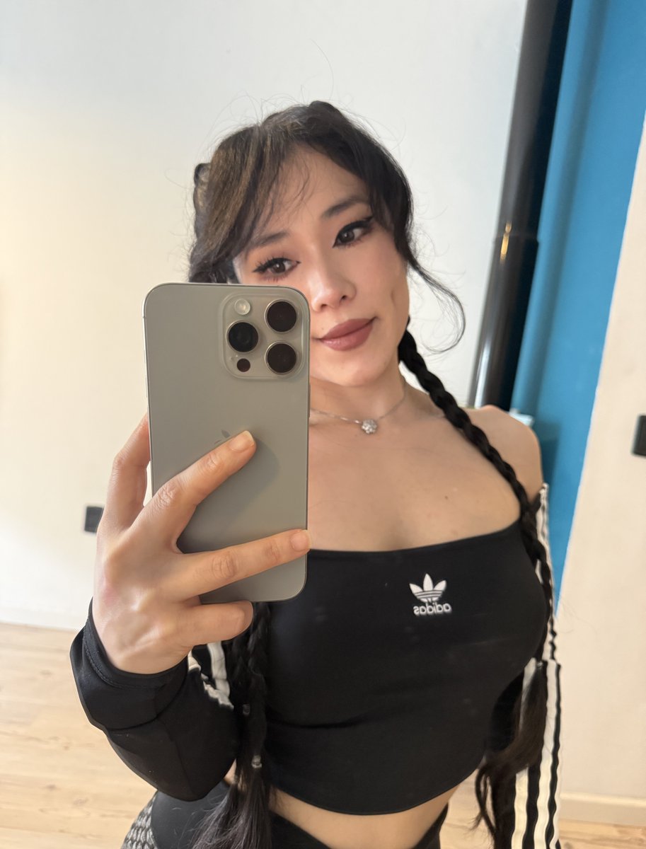 𝔖𝔱𝔢𝔩𝔩𝔞 tweet media