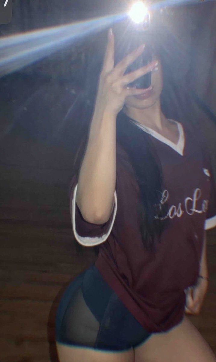 Daisy Moon tweet media