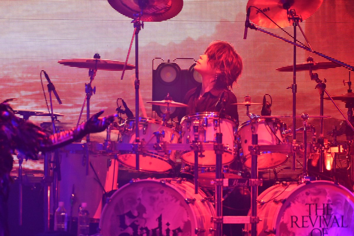 Kei_Sadie_'s tweet photo. 【Sadie 21st Anniversary】
「BLACK FUNERAL」
Zepp Shinjuku

お疲れ様でした🥁
俺達に最高の幸せの景色を見せてくれて、本当に有難う❣️
そして俺達と共に人生を歩み感じてくれて本当に感謝です✨
これから先もお前達の人生の背中を押し続け力になる存在でいたい❗️
未来へ共に…愛してるぜ‼️ https://t.co/aA6y2PquBD
