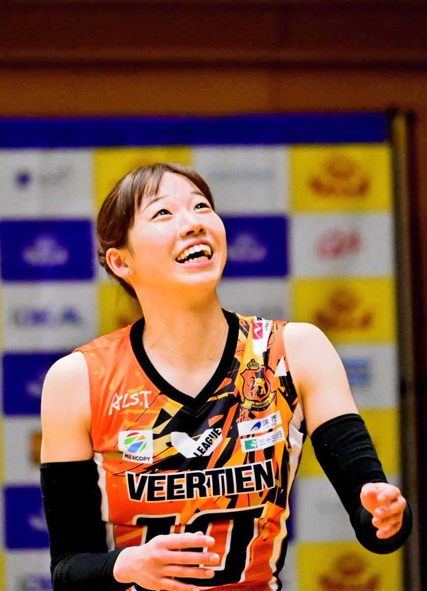 Jun144994215's tweet photo. 2025-26 #Vリーグ

#ヴィアティン三重

#島田綾香 選手
#佐々木南帆 選手

#JVL最後のVリーグ https://t.co/FA5965g91b