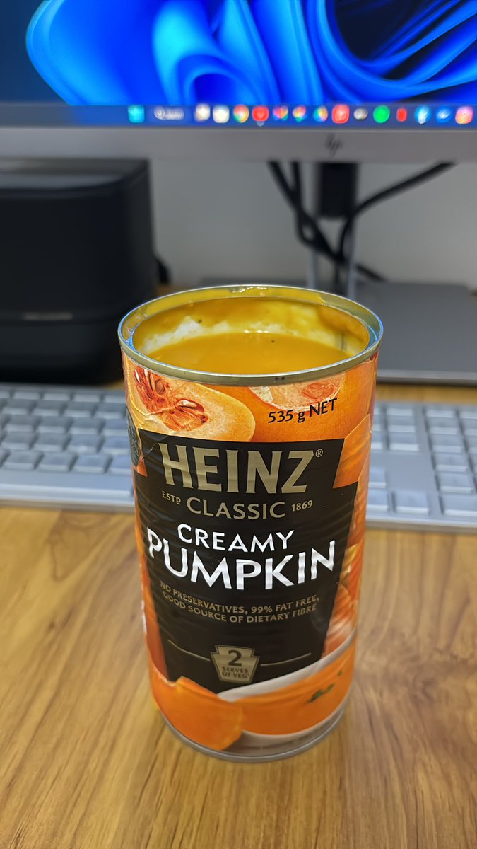 GageQuach's tweet photo. Yo @HeinzAustralia it taste really bad, it’s so bitter I’m throwing it away. Yuck. It might has TSS 🥀 https://t.co/KWj2Su8xJl