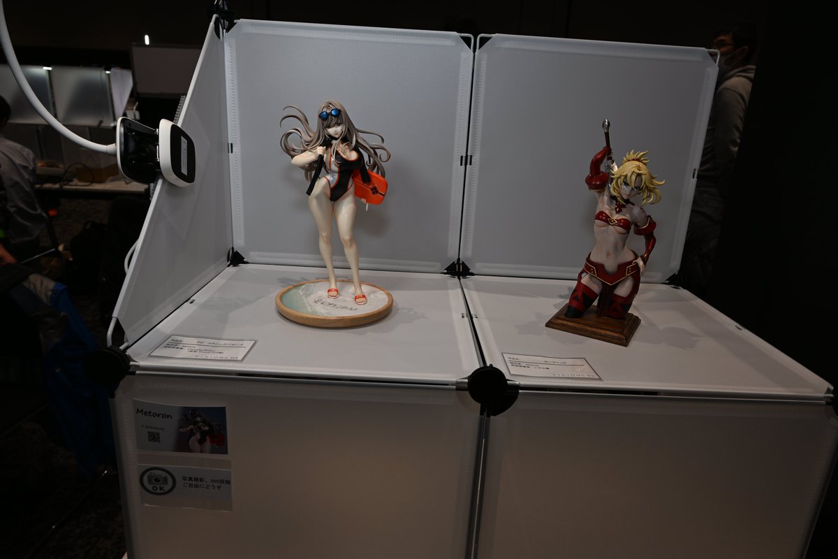 紅い月 tweet media