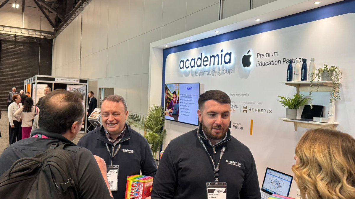 Academia Group tweet media