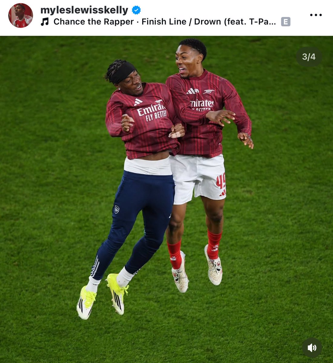 munii🧃 tweet media