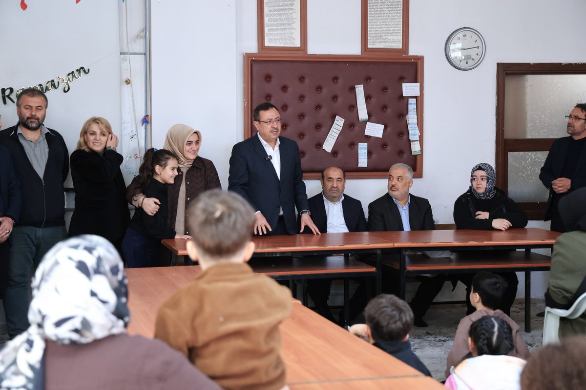 Battalgazi İlçe Başkanımız Basri Kahveci, İl Kadın Kolları Başkanımız Esin Yılmaz, Battalgazi İlçe Kadın Kolları Başkanımız Ebru İnanç ve Yeşilyurt İlçe Kadın Kolları Başkanımız Yurdanur Mut ile birlikte; Taştepe ve Şehit Fevzi Mahalleleri Yardımlaşma Derneği (TAŞEMDER)