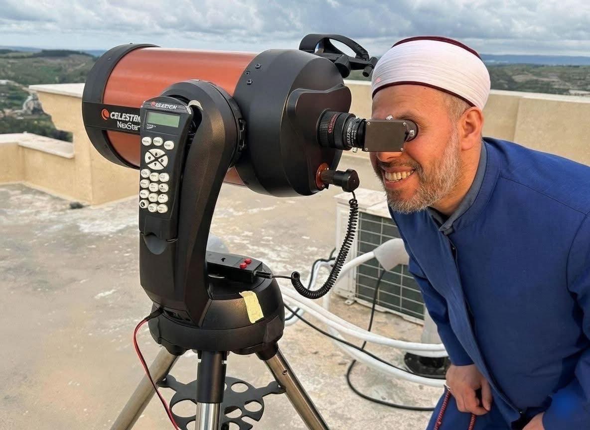 عــلاء tweet media