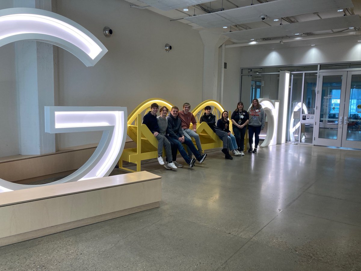 Elizabeth Forward HS tweet media