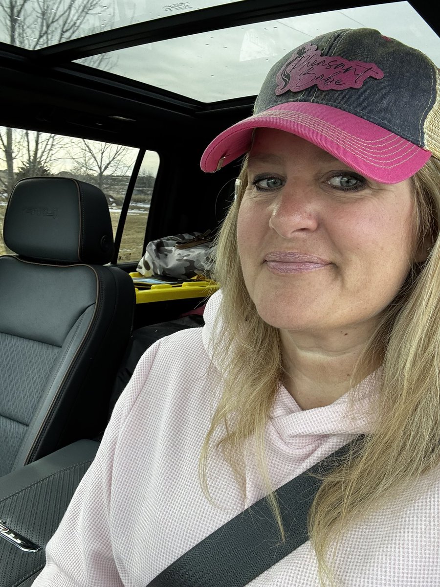 PheasantBabe tweet media