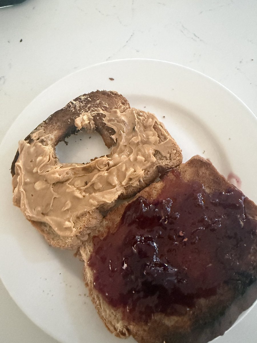 Ryan Logan tweet media