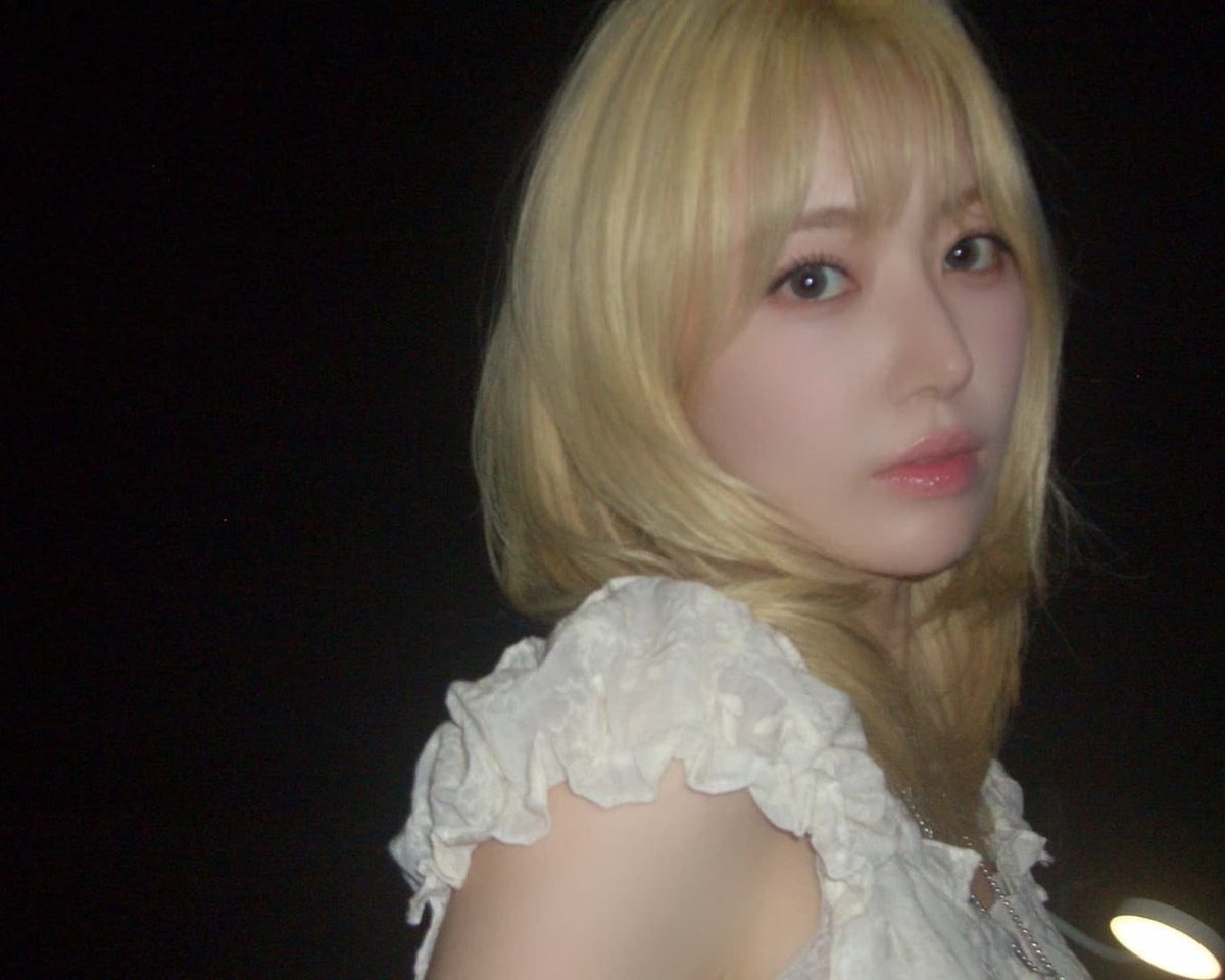 SAKURA Access tweet media