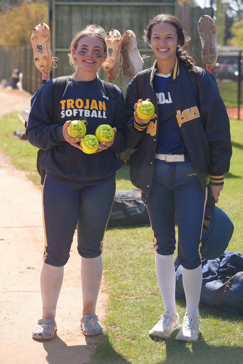 Kyle Parmley 🥎 tweet media