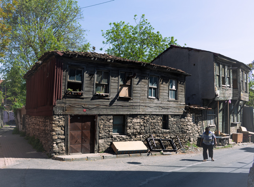 Ali Başarır tweet media