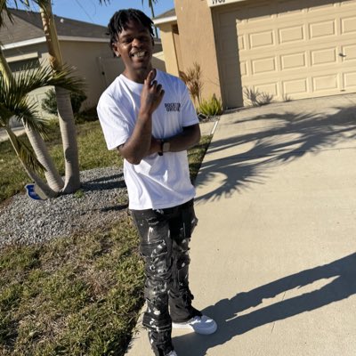 Bg_kyro's tweet photo. #NewProfilePic https://t.co/EW486fkUww
