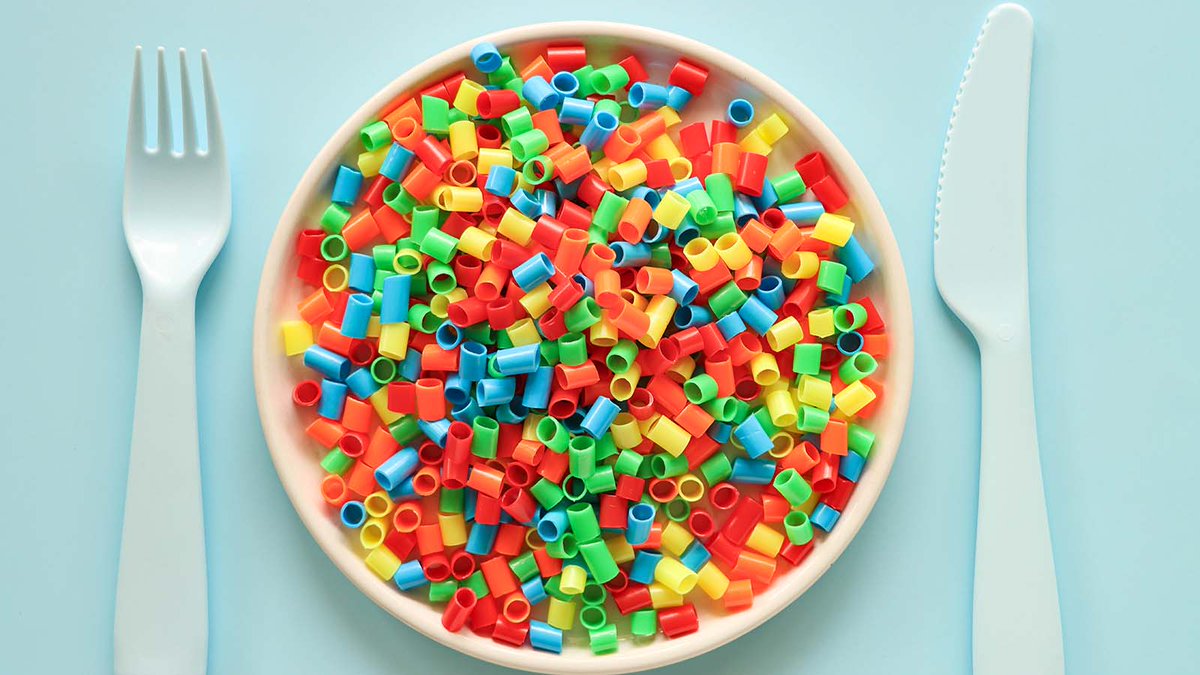 PlasticsToday tweet media