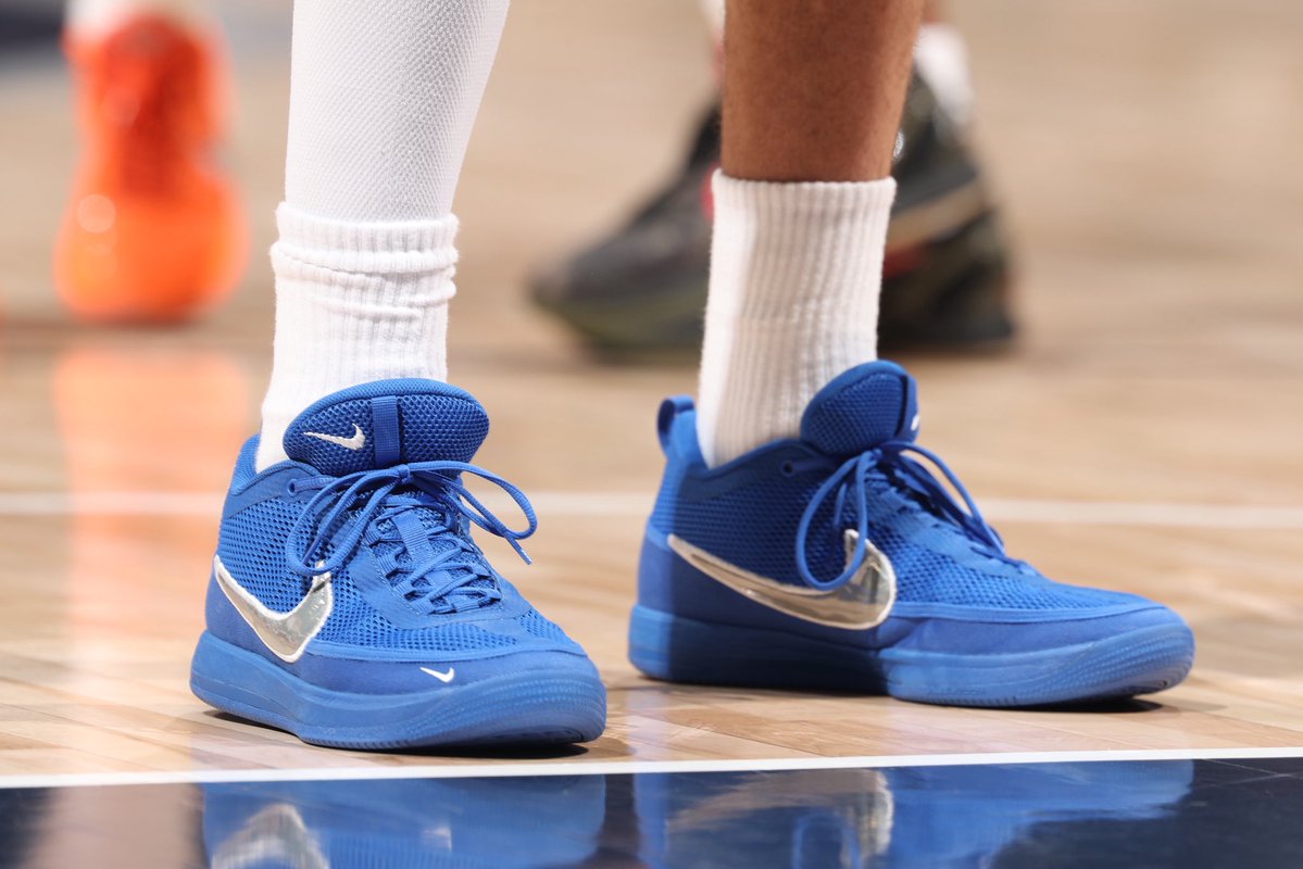 SLAM Kicks tweet media