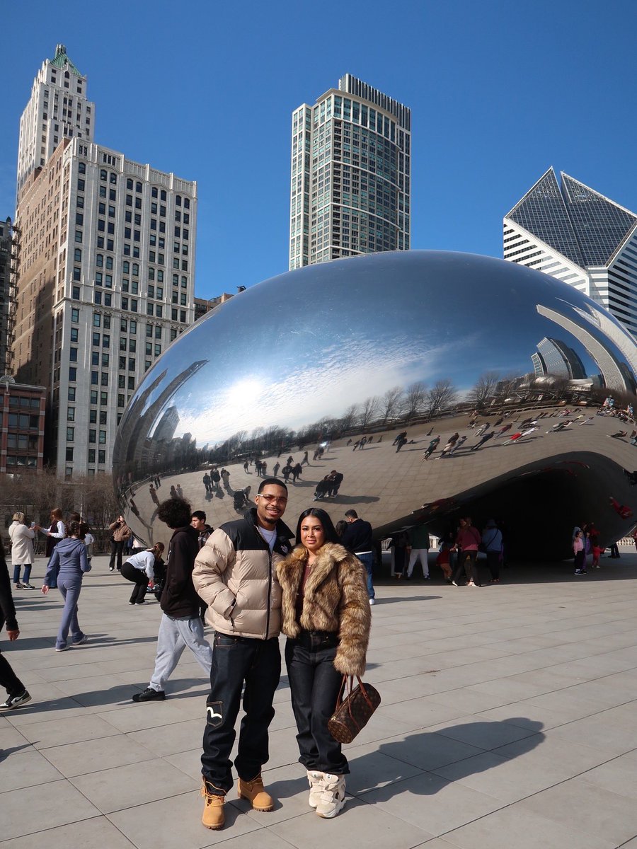 ZayPrimo_'s tweet photo. 2:30 baby won’t you meet me by the bean❤️🏙️ https://t.co/oq8DSKWHqf