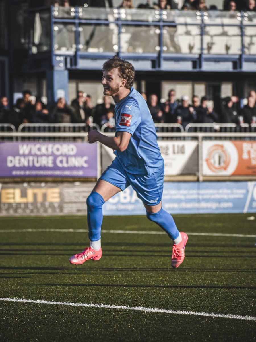 Billericay Town FC tweet media