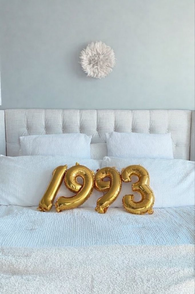 SHINE✨ tweet media