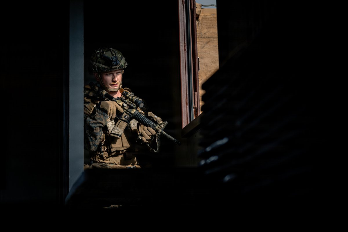 Marine Corps Reserve tweet media