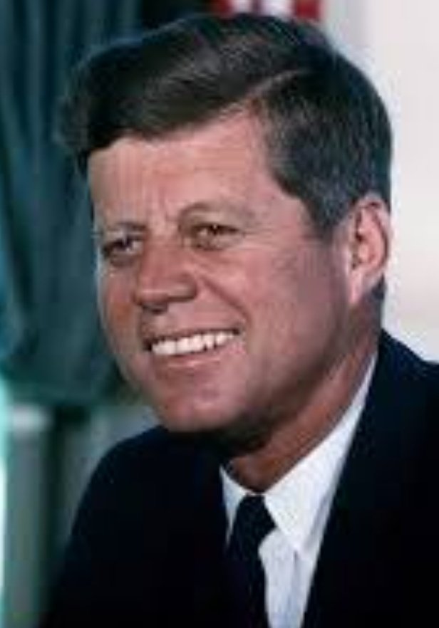 marcomout's tweet image. #IkHebEenLeerling en die heeft erg veel interesse in #conspiracy theory. We zijn nu aangekomen bij J.F. Kennedy en alle CT's rond de moord op deze president.

Voor de les van a.s.  vrijdag moet @lammert verteerd worden. 
Benieuwd wat daar uitkomt.

#history
#JFK
#Onderwijs