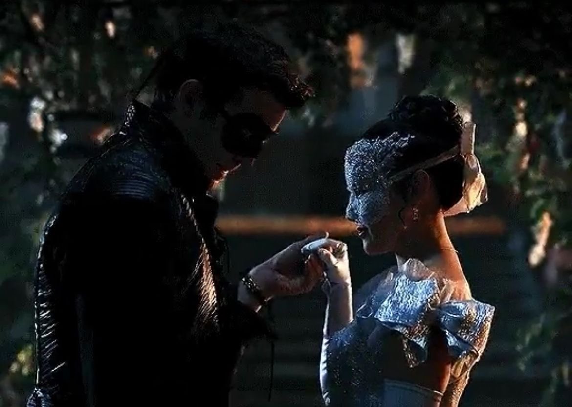 if I had a nickel for every time a fictional character falls in love twice with the same person wearing a mask in 2026 I would have two nickels