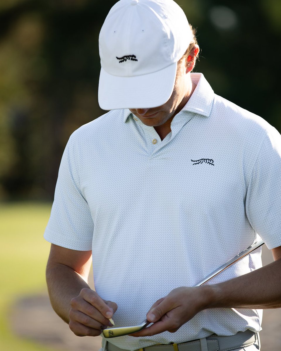 SUN DAY RED tweet media