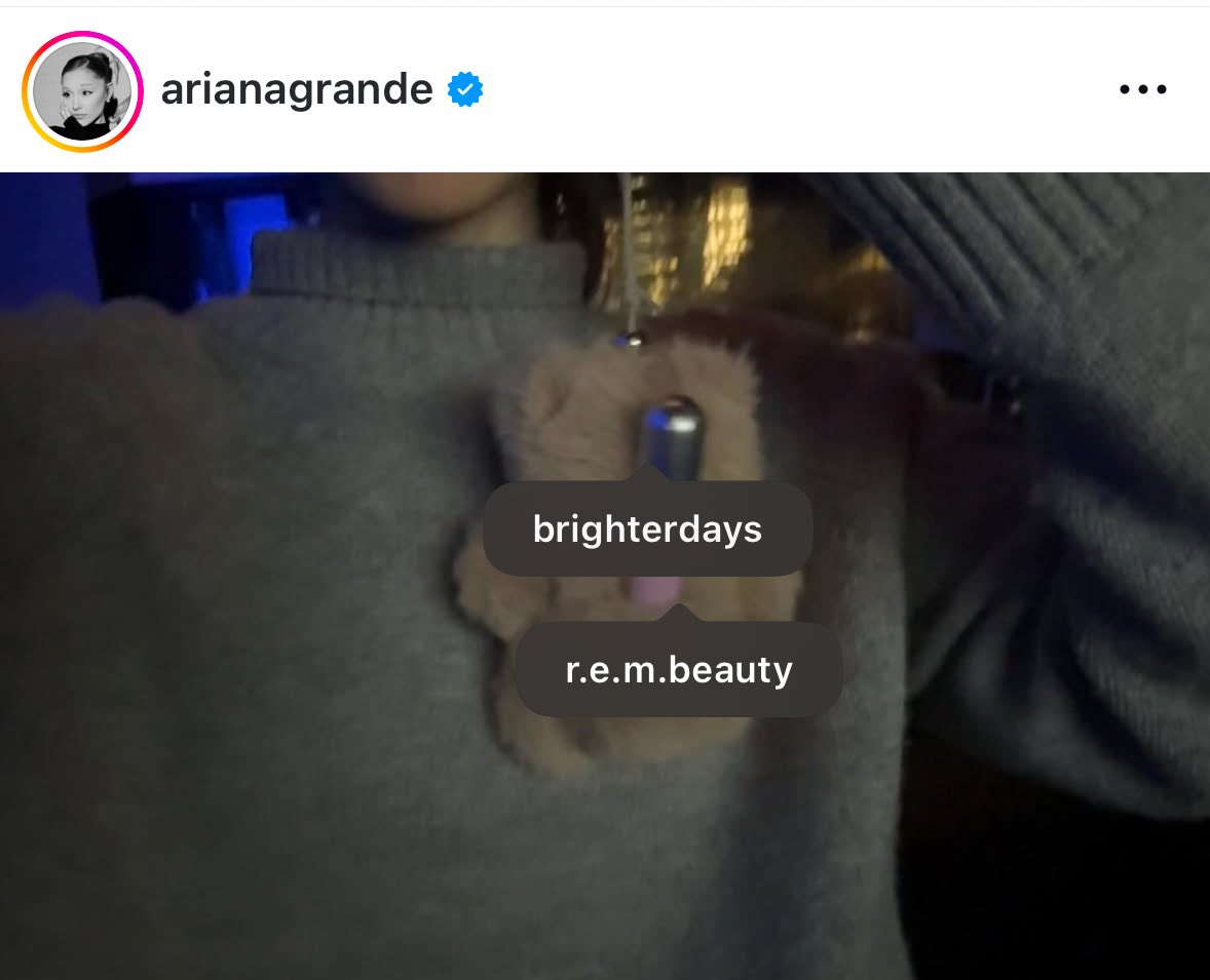 matthew IS SEEING ARIANA tweet media