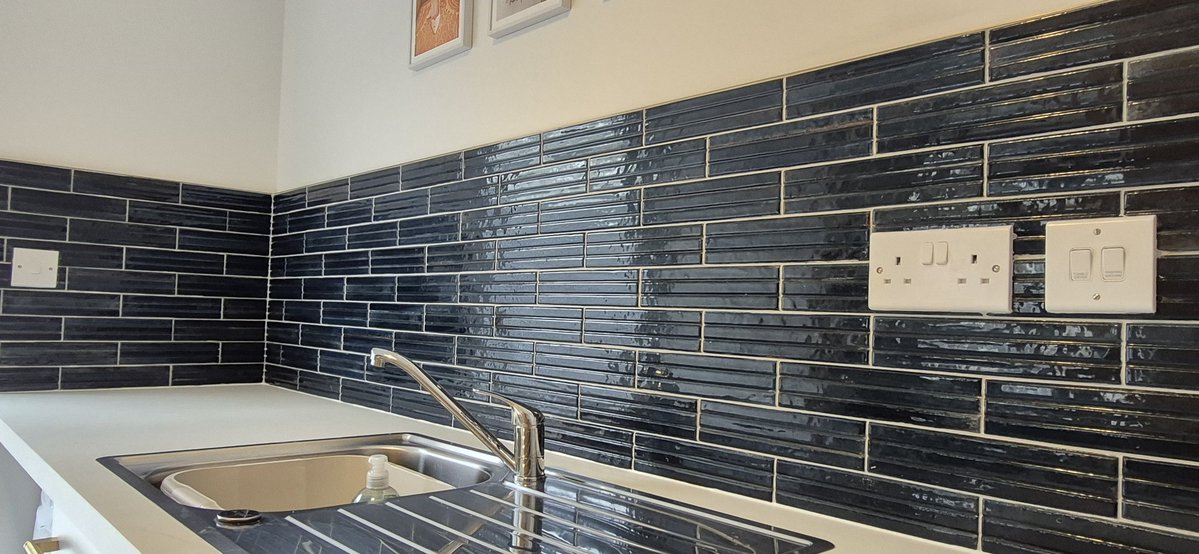 M.J Plastering & Tiling tweet media