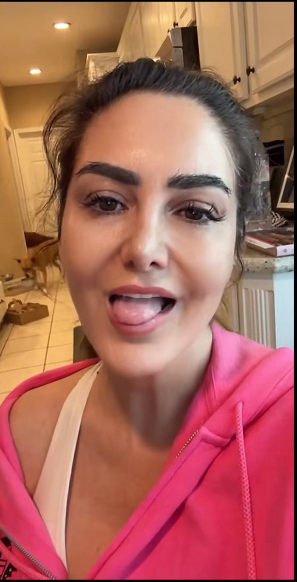 Ava__Addam_s tweet media