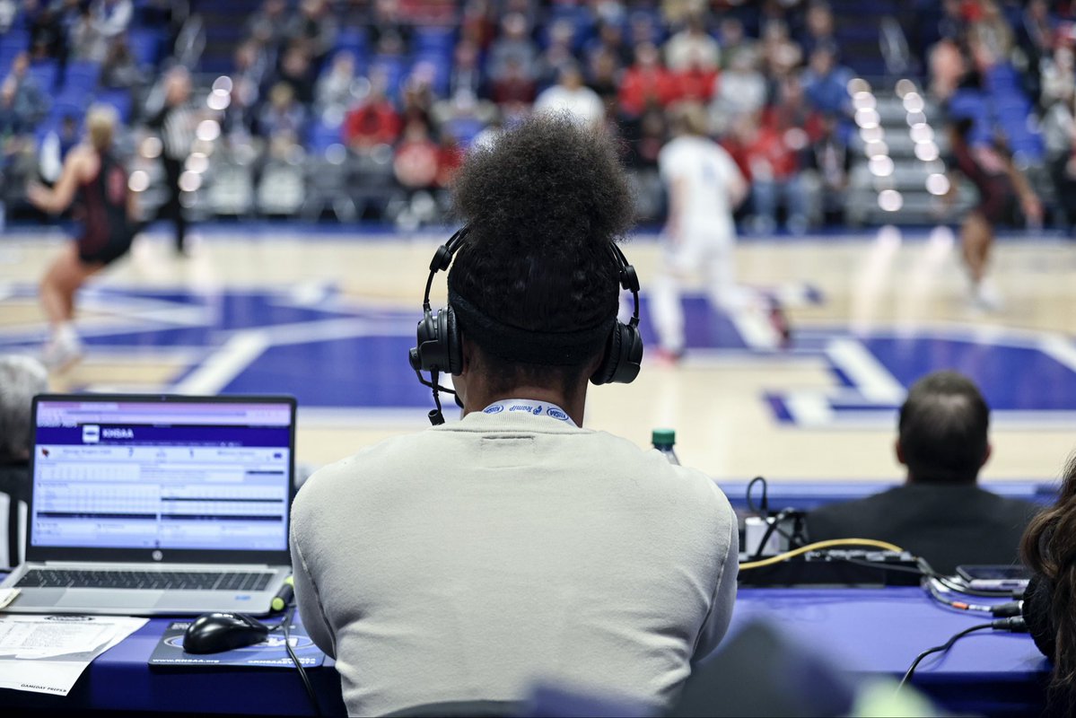 Jen Smith 🏀 tweet media