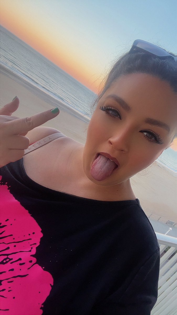 HeavenlyXperience✨Chicago Exxxotica✨ tweet media