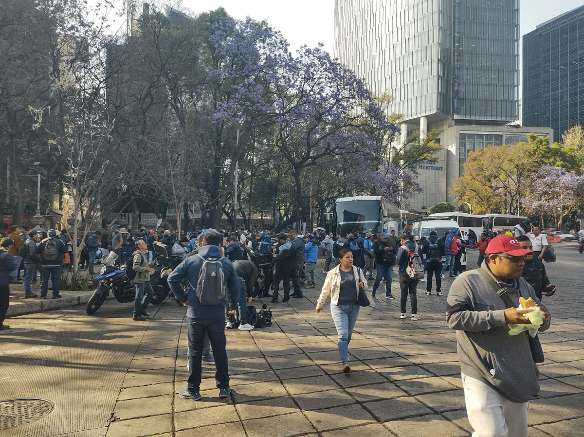 Red Vial tweet media