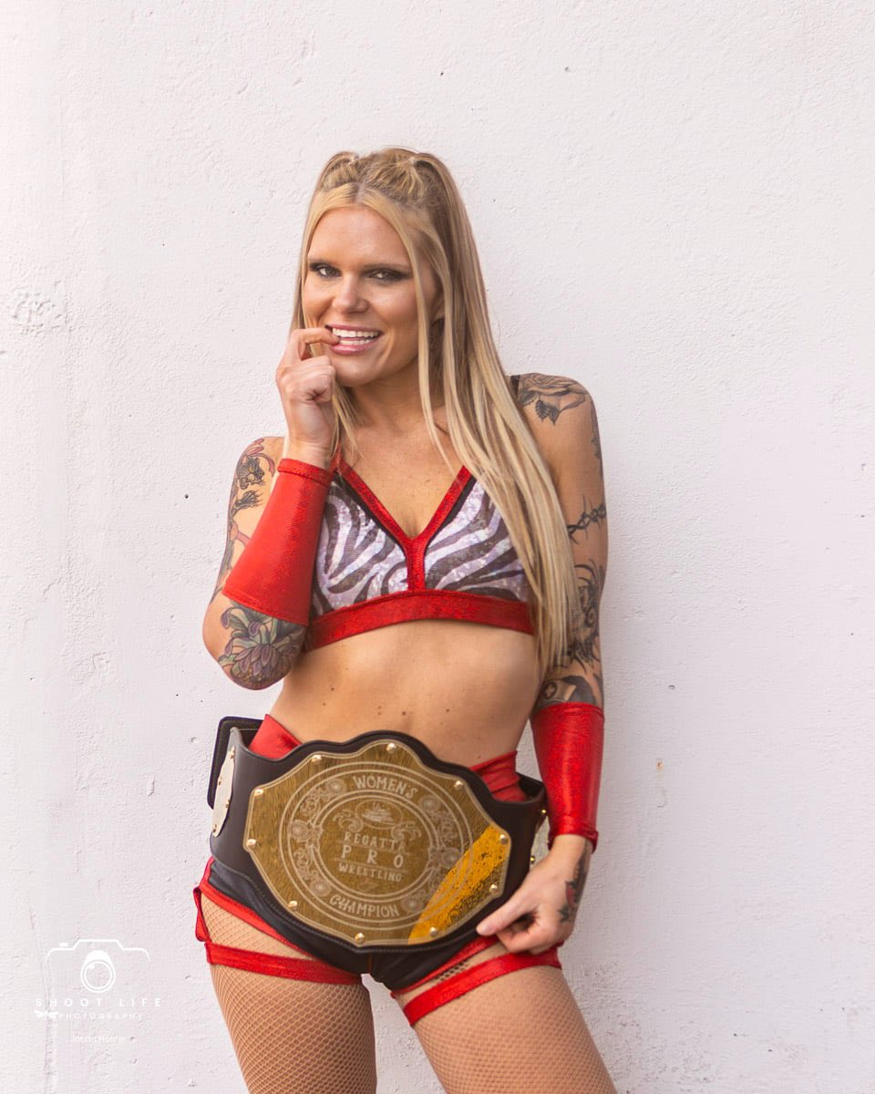 mika ♡ tweet media