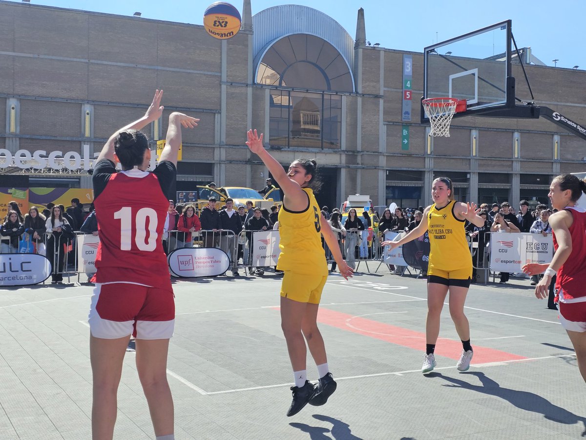 TecnoCampus tweet media