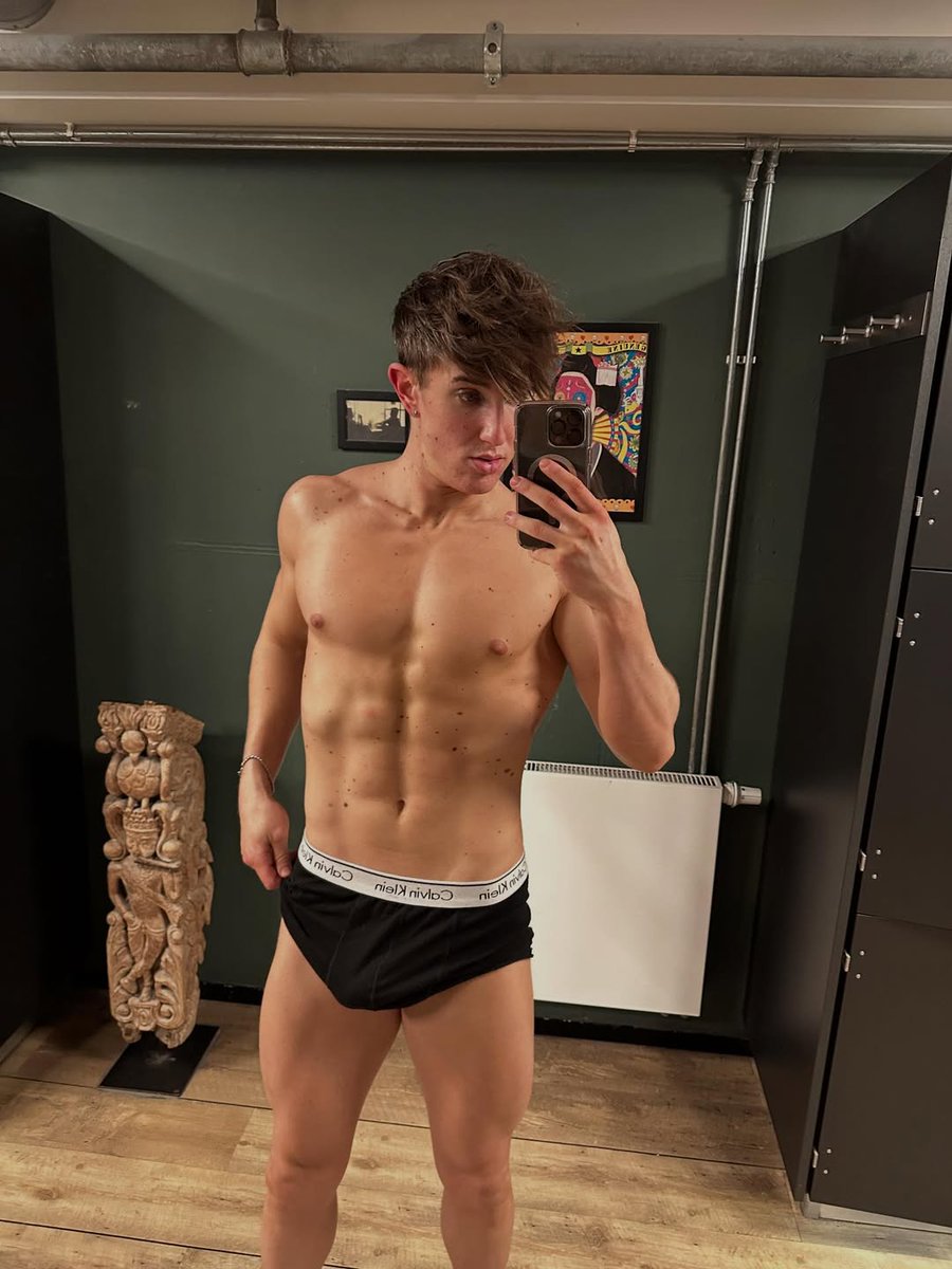 The real Christian tweet media