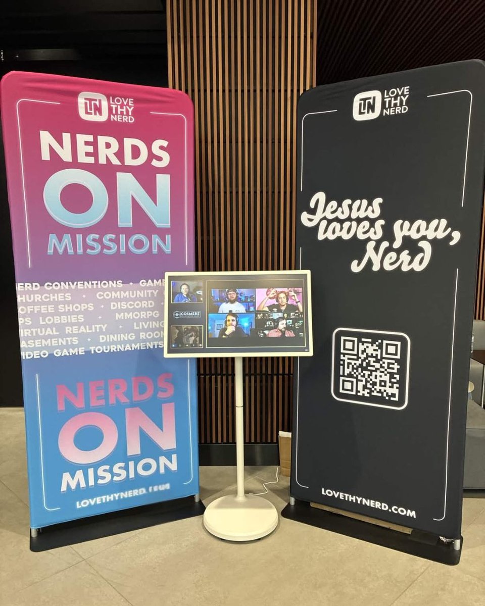 Love Thy Nerd tweet media