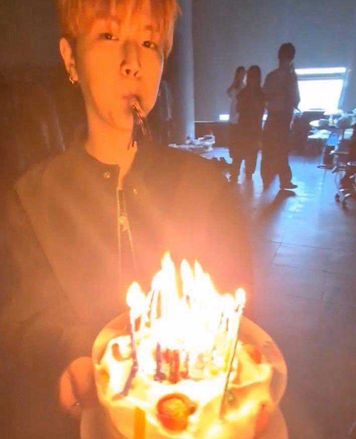 rest 좋운학루 tweet media