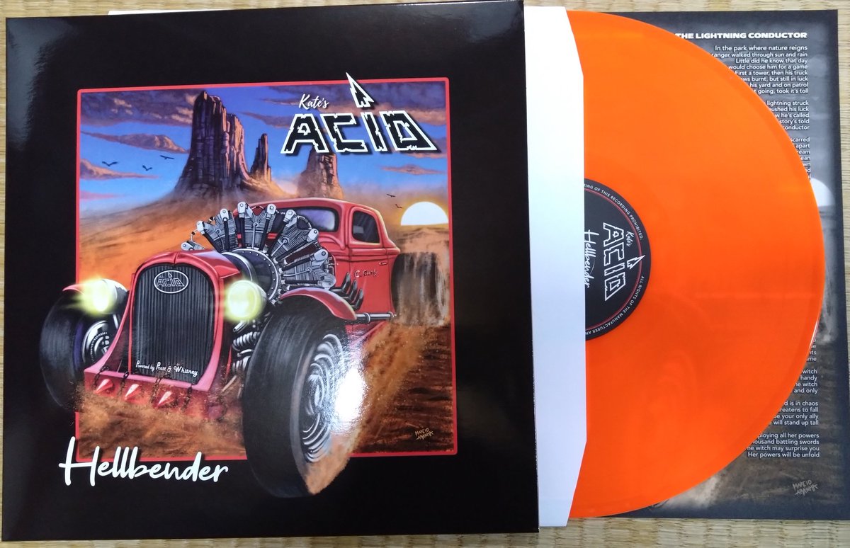 danmark_mtrn's tweet photo. #ACID のニュー・アルバム来ましたね(o^-^)b　さすがS.A.ミュージックさん、仕事が早い😉
OrangeVinylのアナログ盤にしたんですが、大正解でしたね！
実物は写真よりもっと鮮やかな、蛍光色っぽいオレンジ色でめっちゃ綺麗です🥰休みの日に聴こう。 https://t.co/mGxljy8qoS