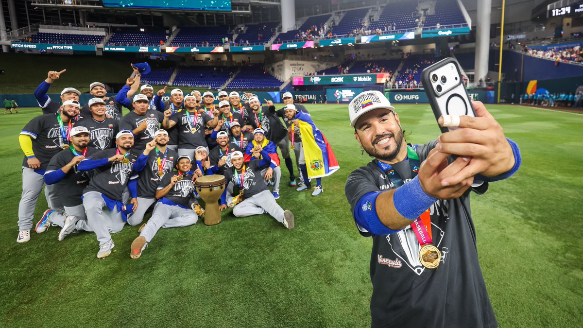 Rojos de Cincinnati tweet media