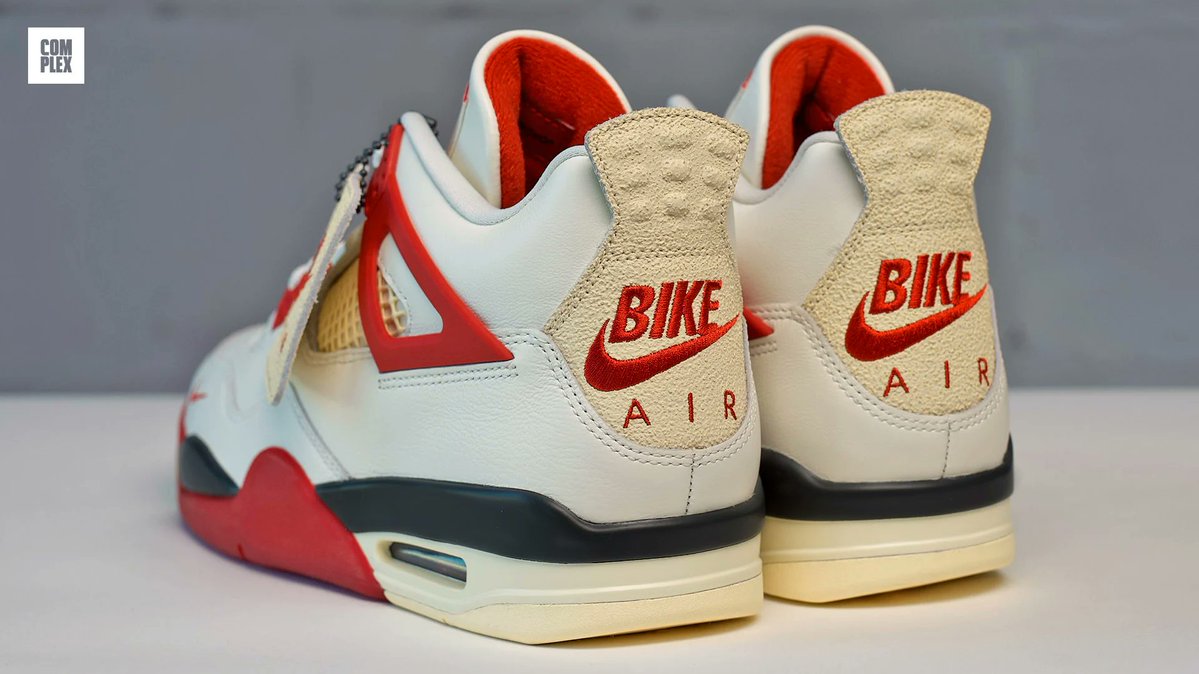 JustFreshKicks tweet media