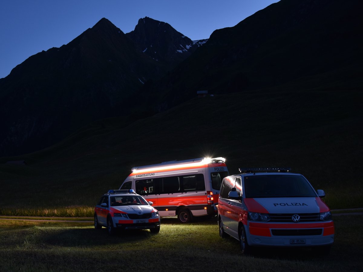 Kantonspolizei GR tweet media