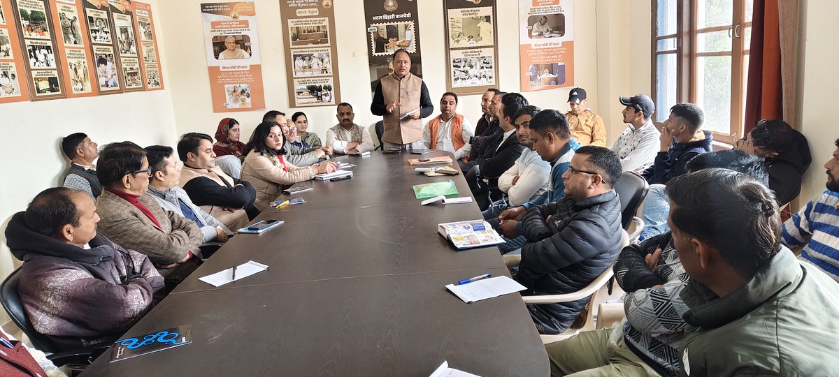 Samreen Khan tweet media