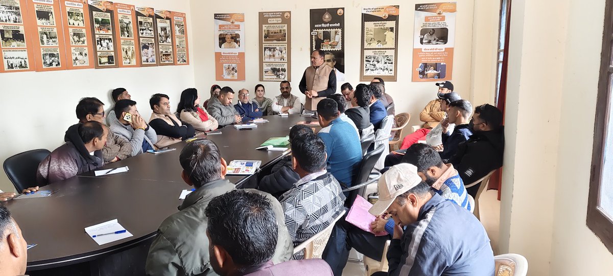 Samreen Khan tweet media