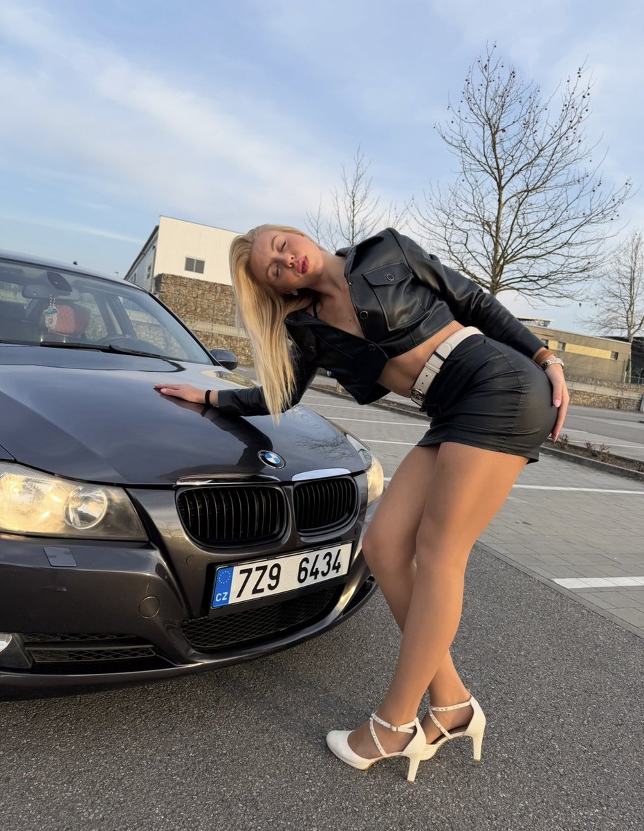 Marianline tweet media