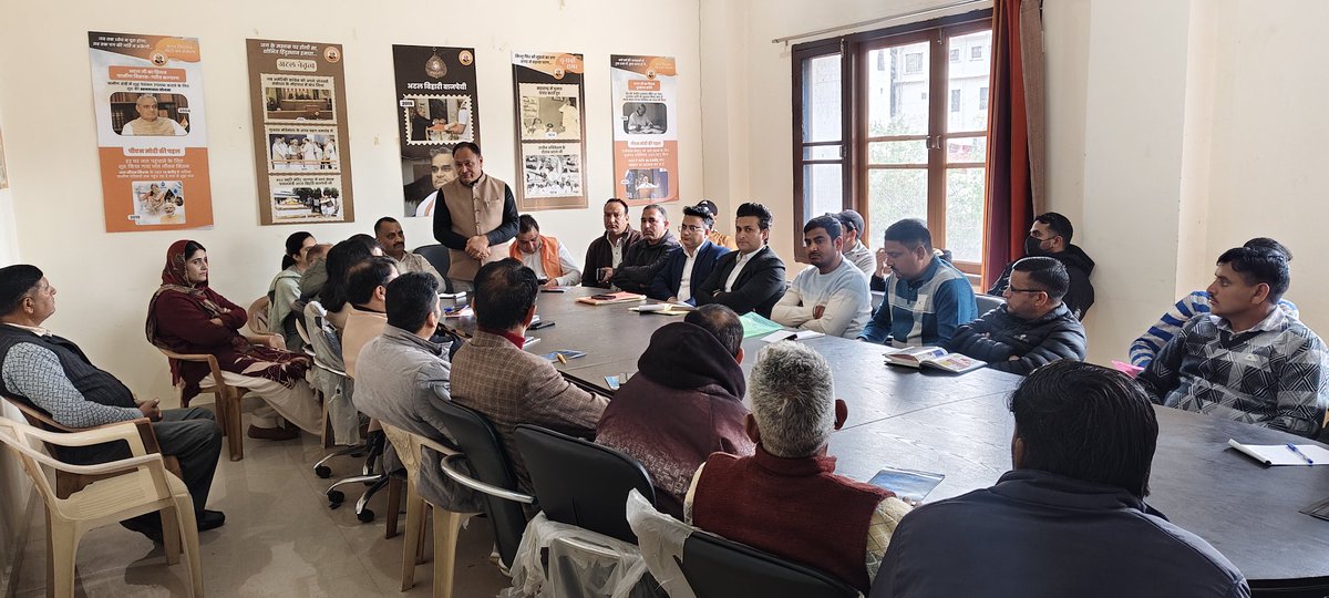 Samreen Khan tweet media