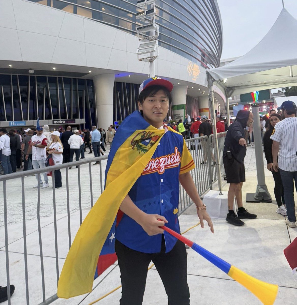 Don RRan Dom tweet media