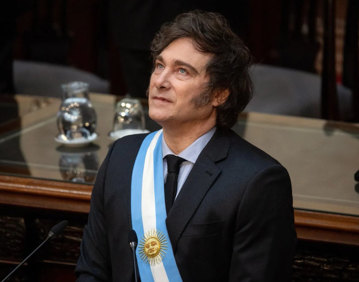 إياد الحمود tweet media