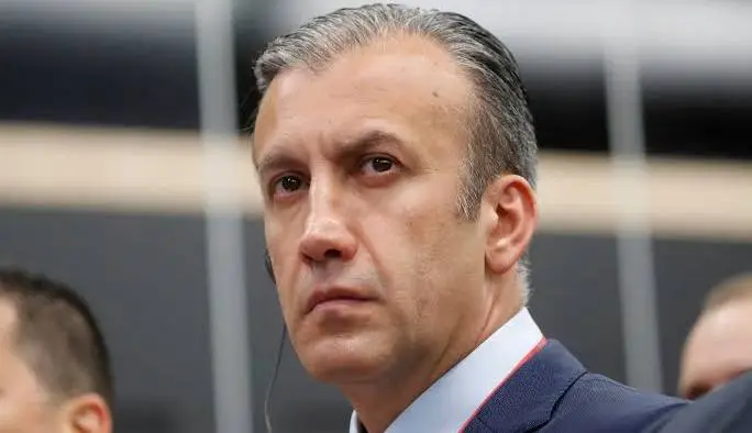 Con el corazon en la mano, cual de estos dos ladrones es mas querido en Venezuela?