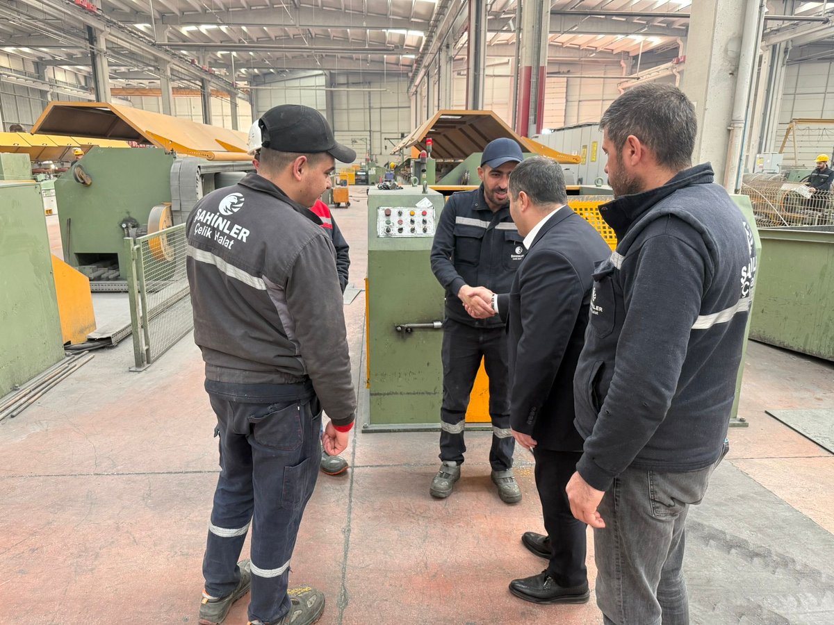 Türk Metal Sendikası Ankara şubemize bağlı ŞAHİNLER ÇELİK HALAT Fabrikası çalışanı arkadaşlarımızı ziyaret ederek yaklaşan bayramlarını kutladık.
Allah tutmuş olduğumuz oruçlarımızı kabul etsin.
￼#HayırlıRamazanlar
#TmsAnkaraSb
#ArkamızdaKocaDağ
<a href="/AltundagUysal/">Uysal ALTUNDAĞ</a>