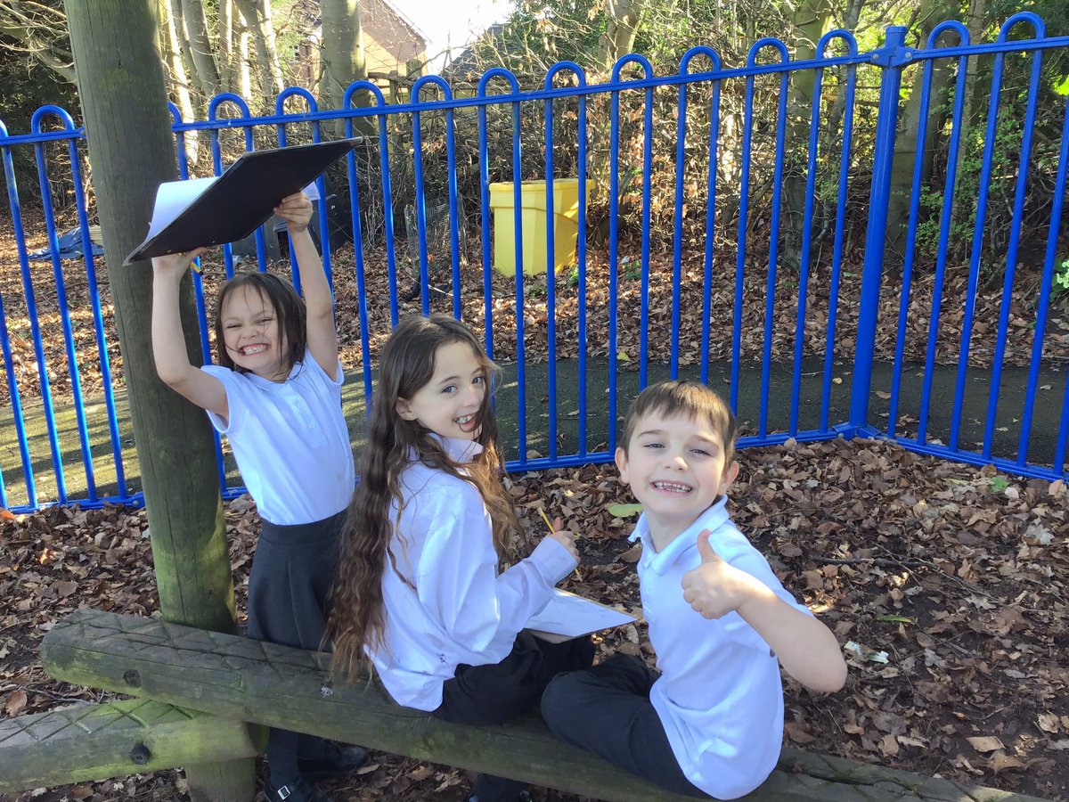 Miss Aston 🦋🎨🌞🌼 tweet media